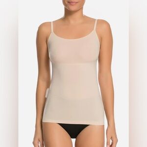 🌙 B99 10013R Thinstincts® Convertible Cami in Nude